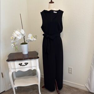 Calvin Klein Black Jumpsuit Sleek Design Versatile Fit